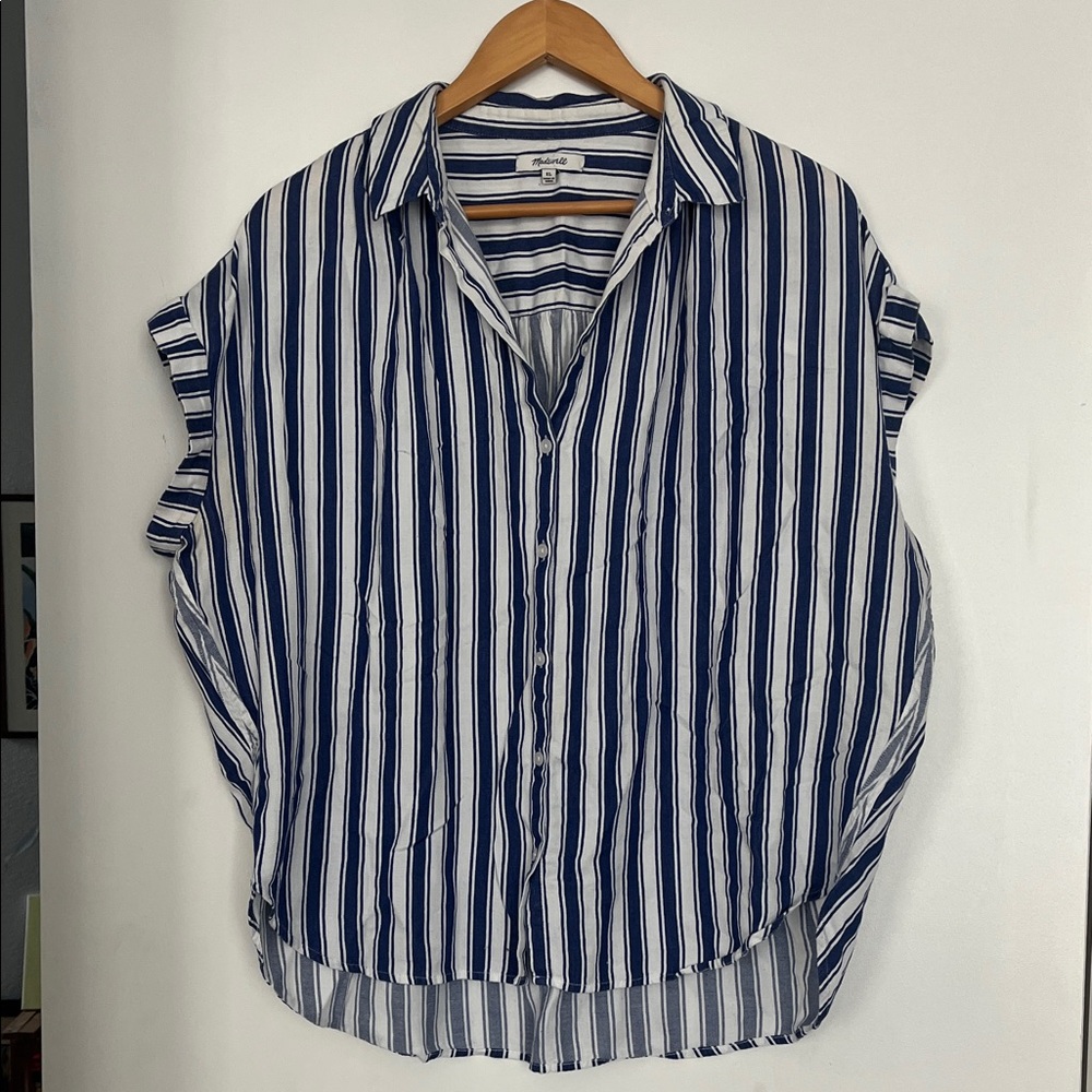 Madewell Blue and White Striped Button-Down Shirt